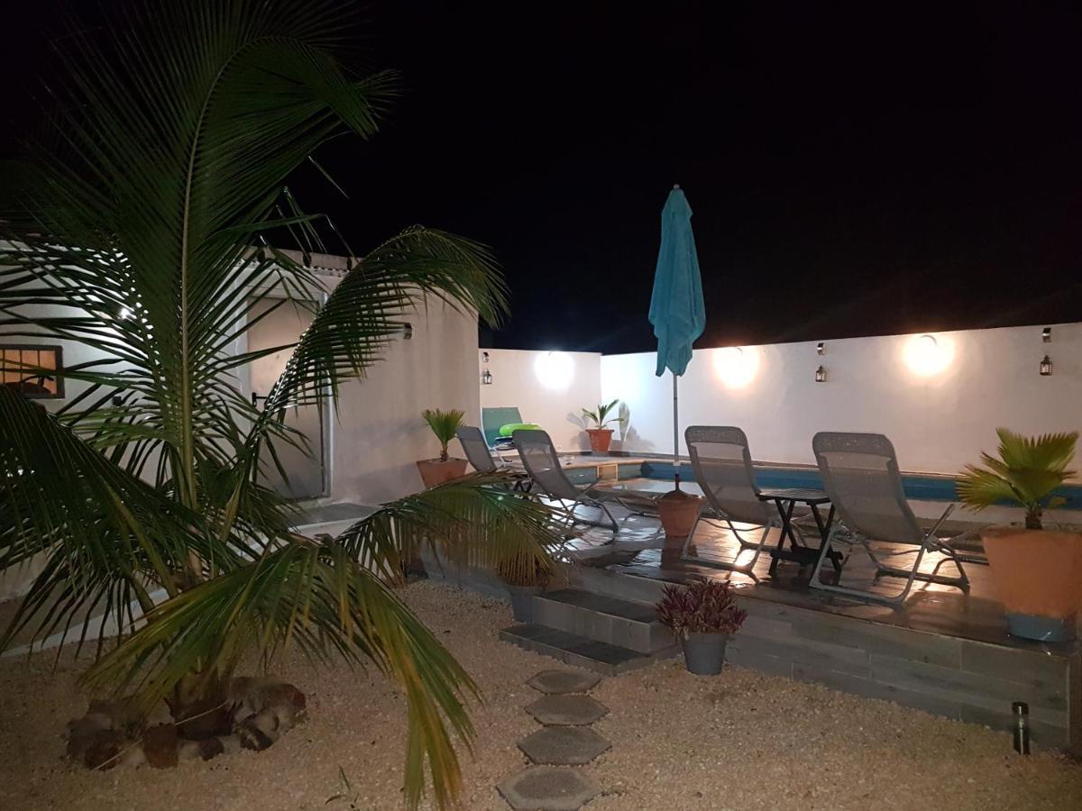 African Jaja villa Piscine-Climatisation Popenguine Esterno foto
